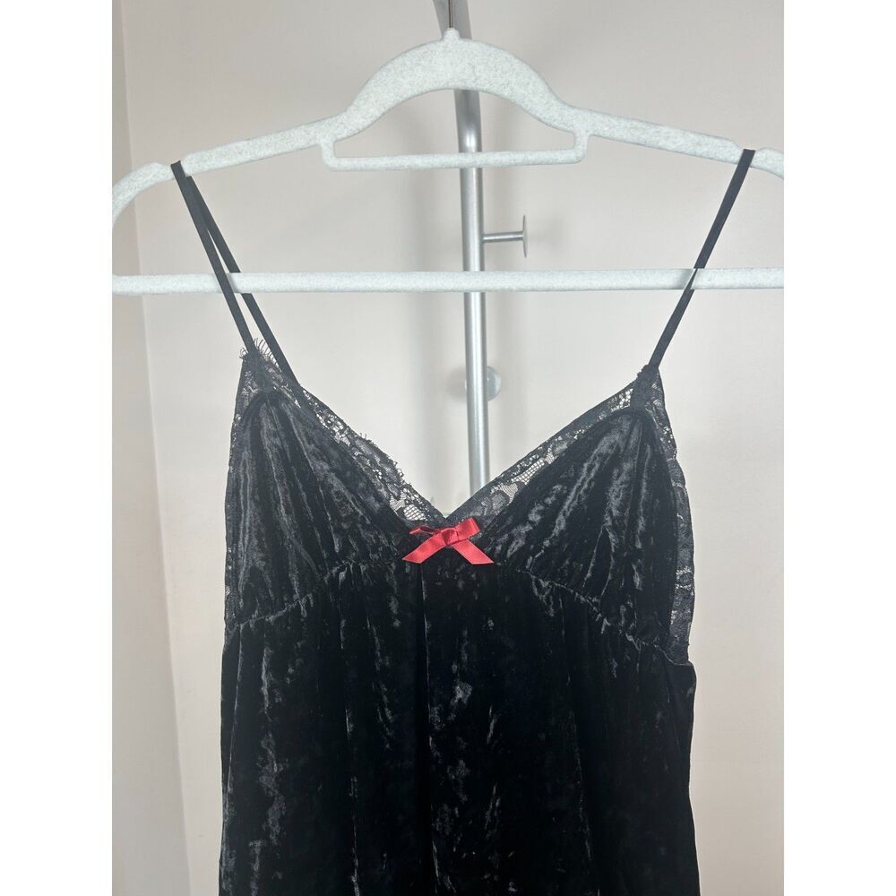 NWT Vintage Whimsigoth Y2K Black Lace Velvet Romper Women’s Size Medium NOS - Picture 3 of 4